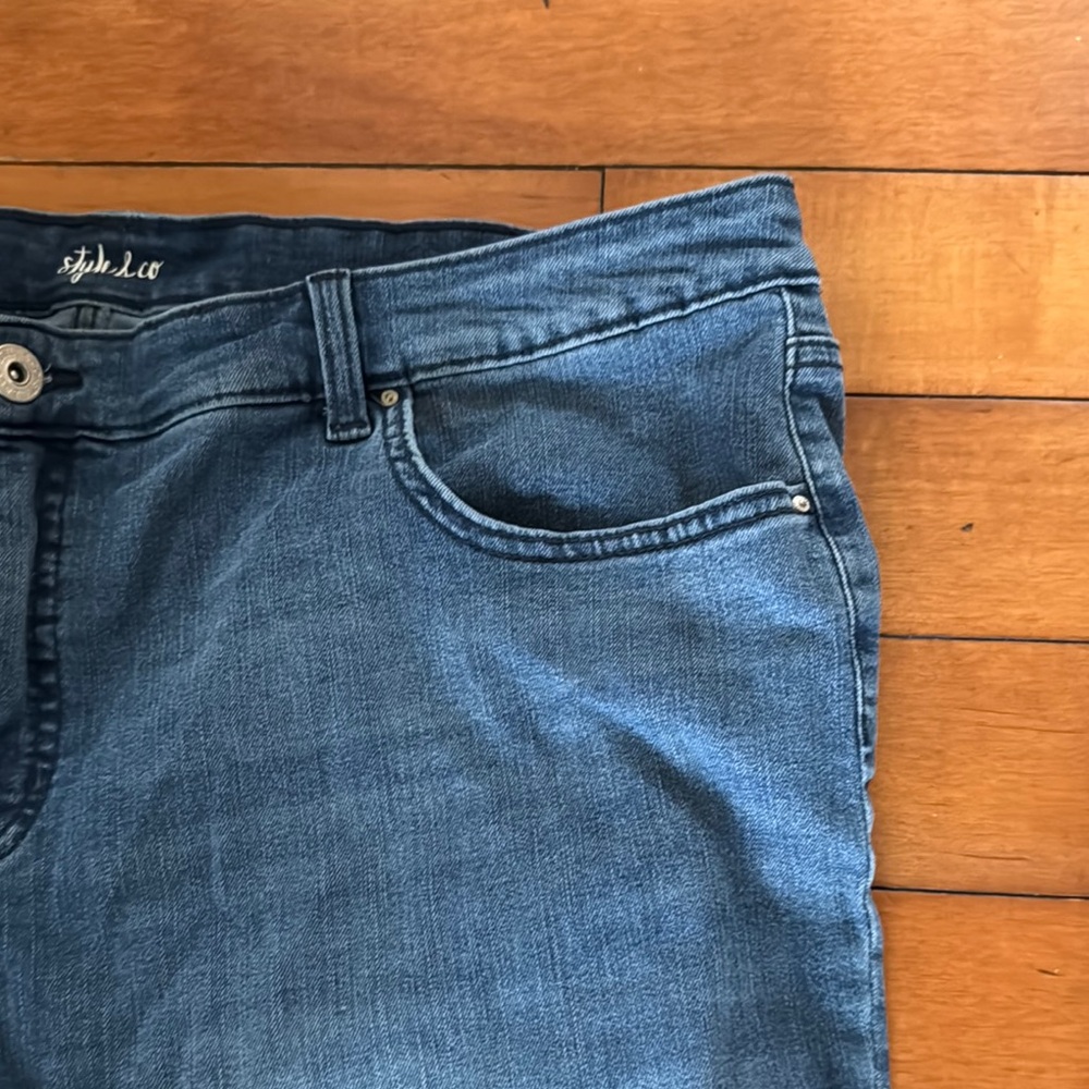 Jeans - Picture 5 of 8